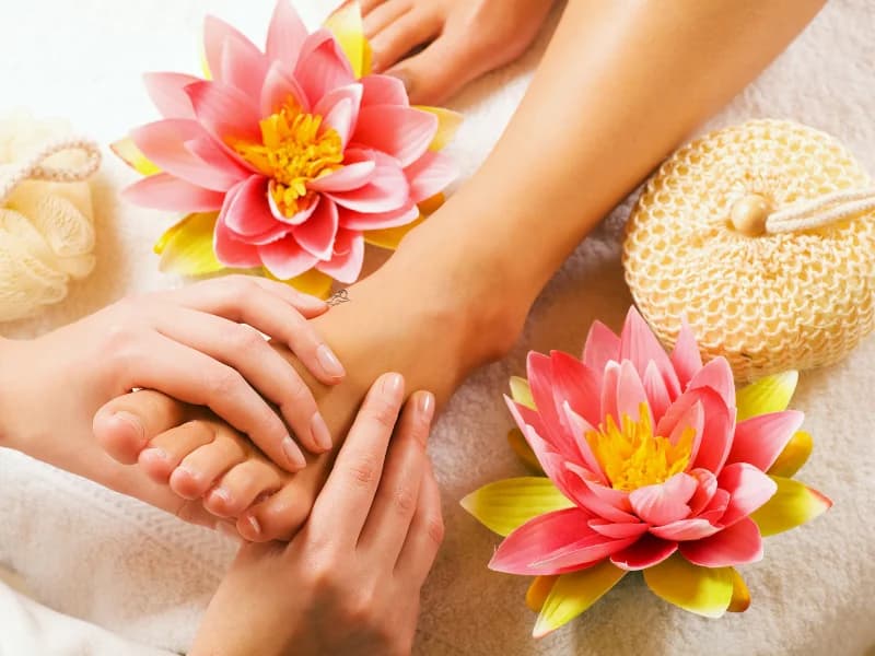 A Beginner's Guide to Thai Foot Reflexology in Kansas City